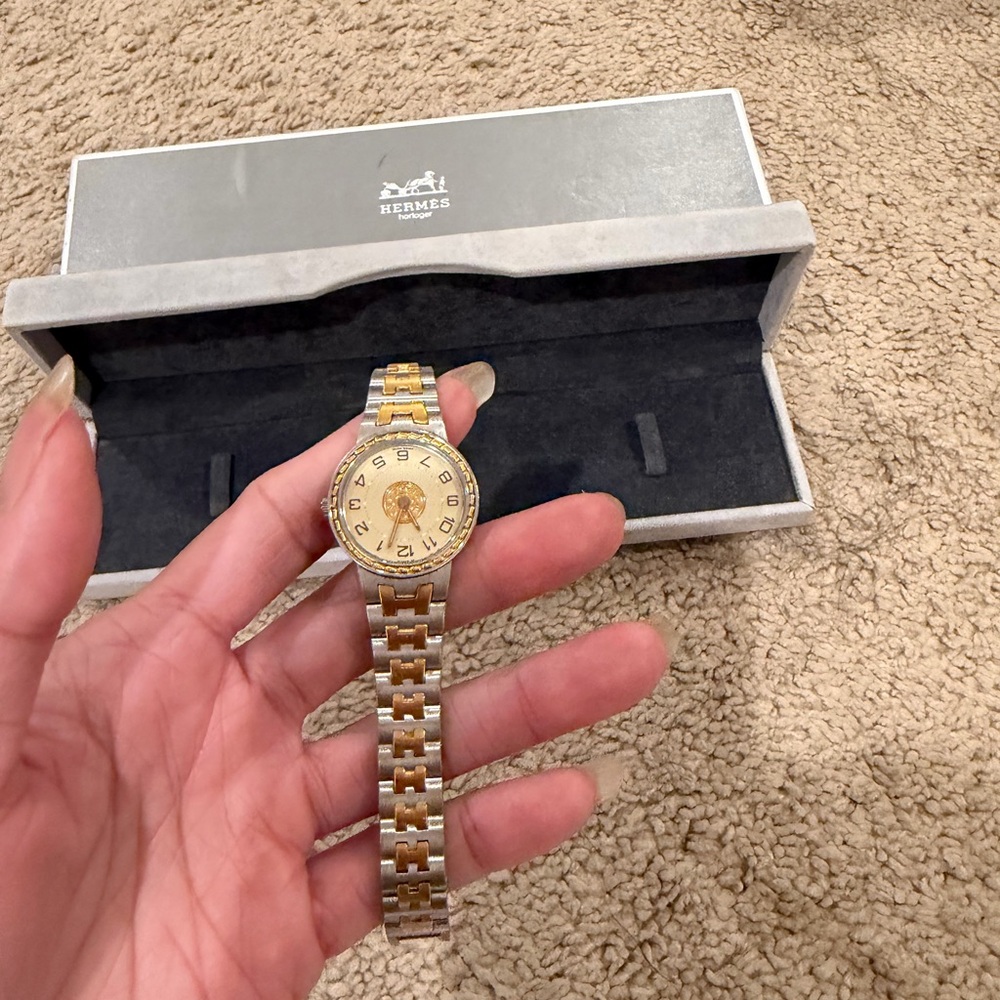 “Pre-Loved” Hermes Sellier Women's Watch